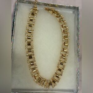 Elegant Gold-Tone Necklace